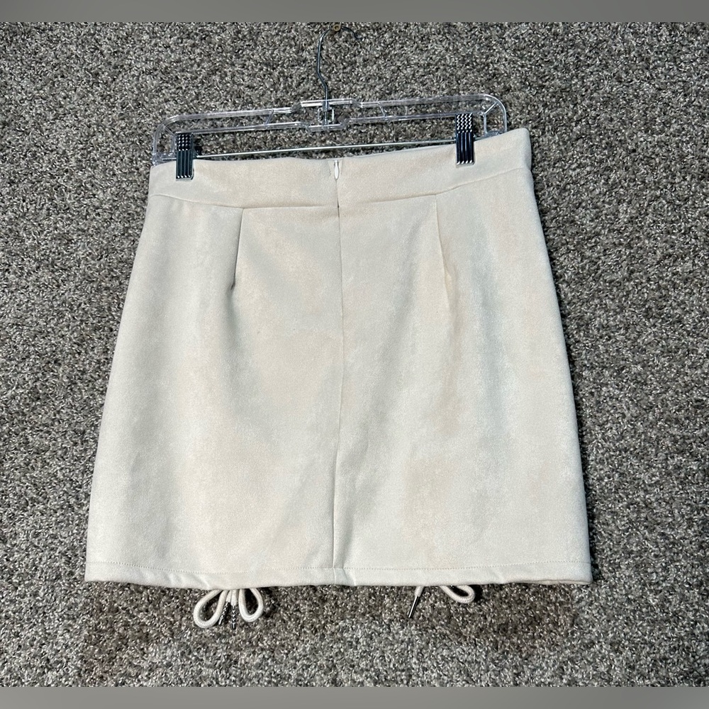 NWOT High Waist Lace Up Faux Suede Bodycon Skirt Size XL - Picture 5 of 7